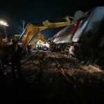 Tragedi Kereta Tergelincir di India: 2 Tewas, 20 Luka